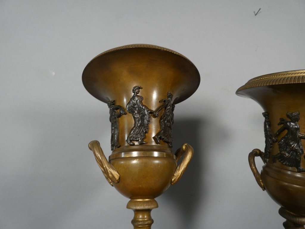 Pair Of Empire Period Patinated Bronze Cassolette Vases, Depicting A Farandole Of Bacchantes, 19th Century-photo-8