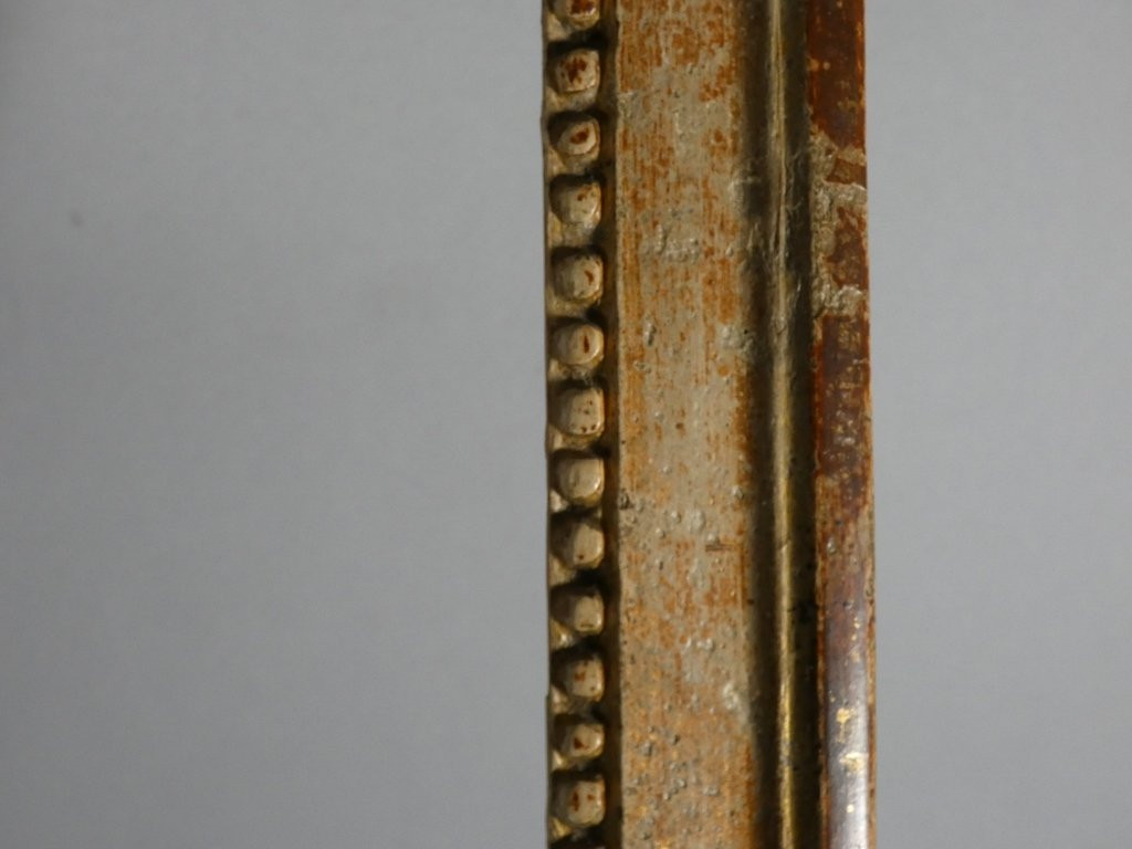 Cadre en bois sculpt&eacute; et dor&eacute; d'&eacute;poque Louis XVI, fin XVIII &egrave;me si&egrave;cle-photo-3