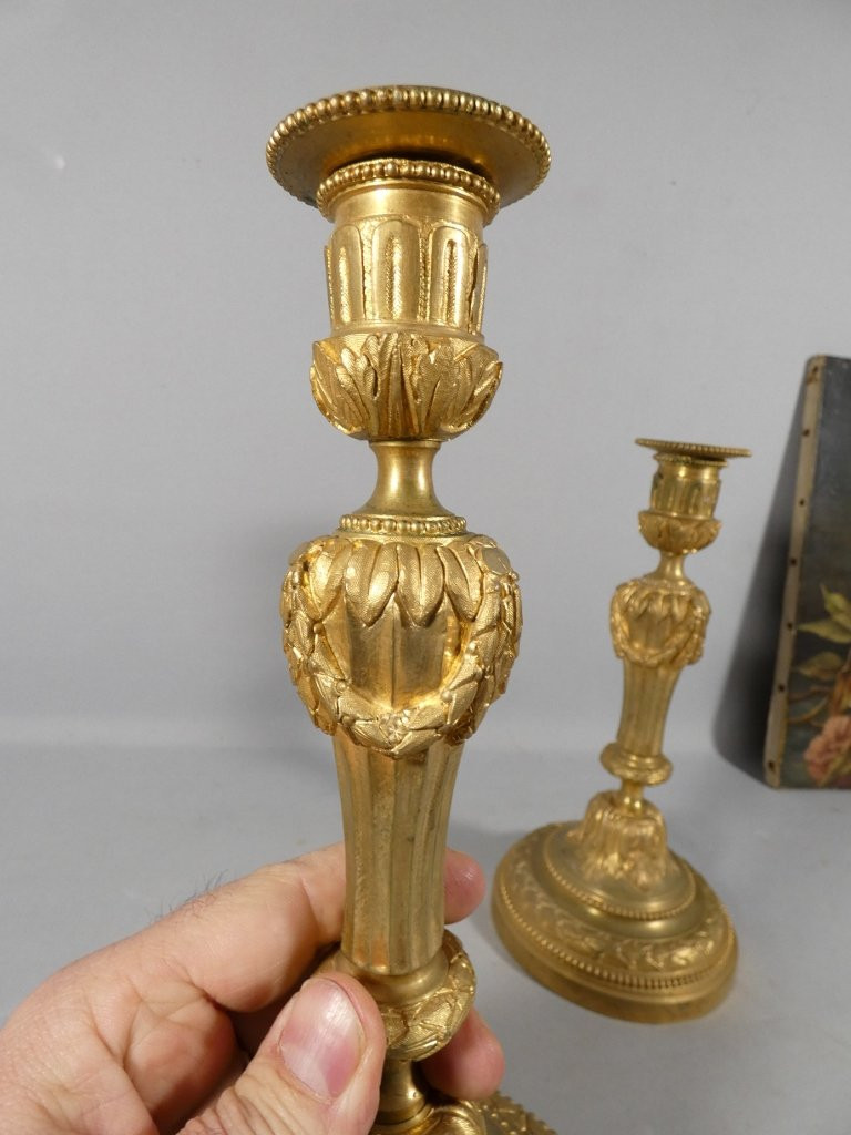 Pair Of Louis XVI Style Gilt Bronze Candlesticks, 18th Century-photo-4