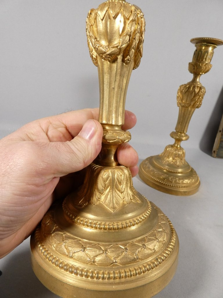 Pair Of Louis XVI Style Gilt Bronze Candlesticks, 18th Century-photo-1