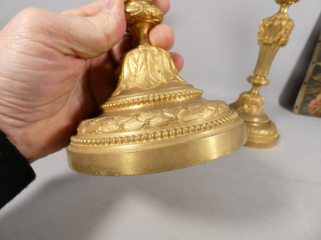 Pair Of Louis XVI Style Gilt Bronze Candlesticks, 18th Century-photo-2