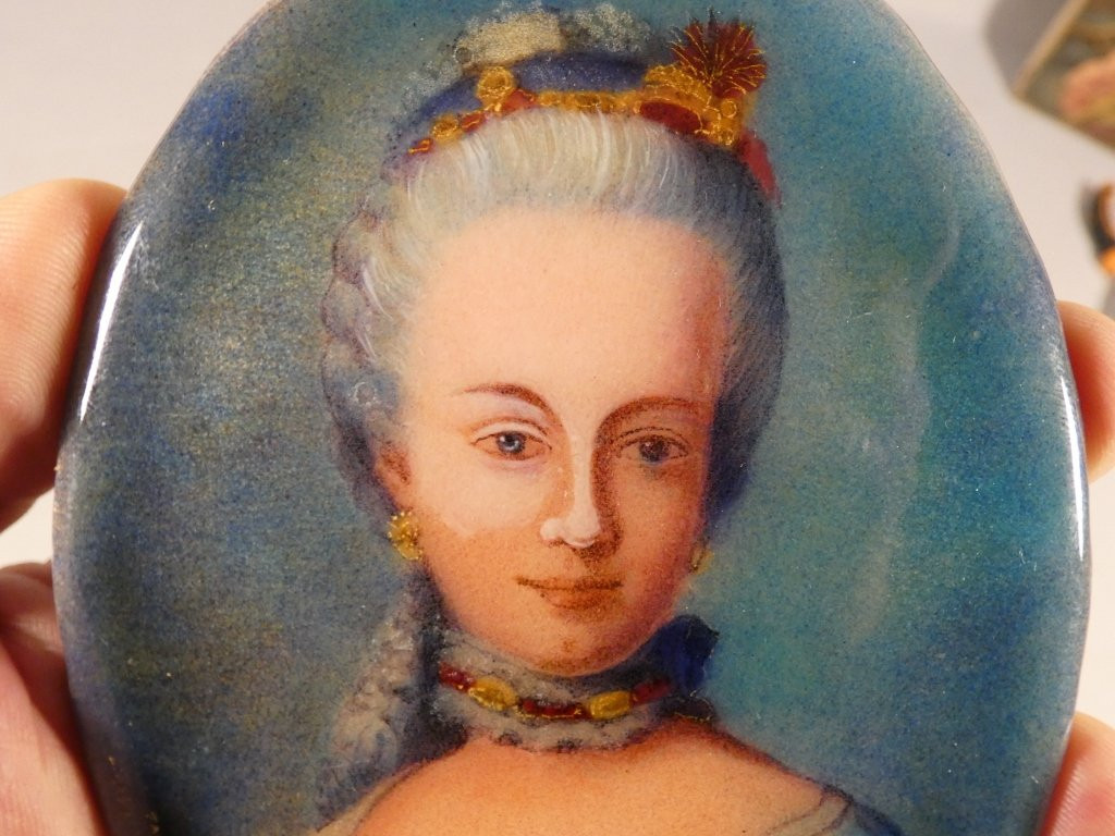 Camille Fauré Limoges, Enamel Medallion On Copper, Young Woman Marquise-photo-3