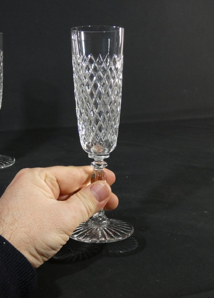 Saint Louis Crystal, Tacite Model, 6 Cut Crystal Champagne Flutes-photo-3