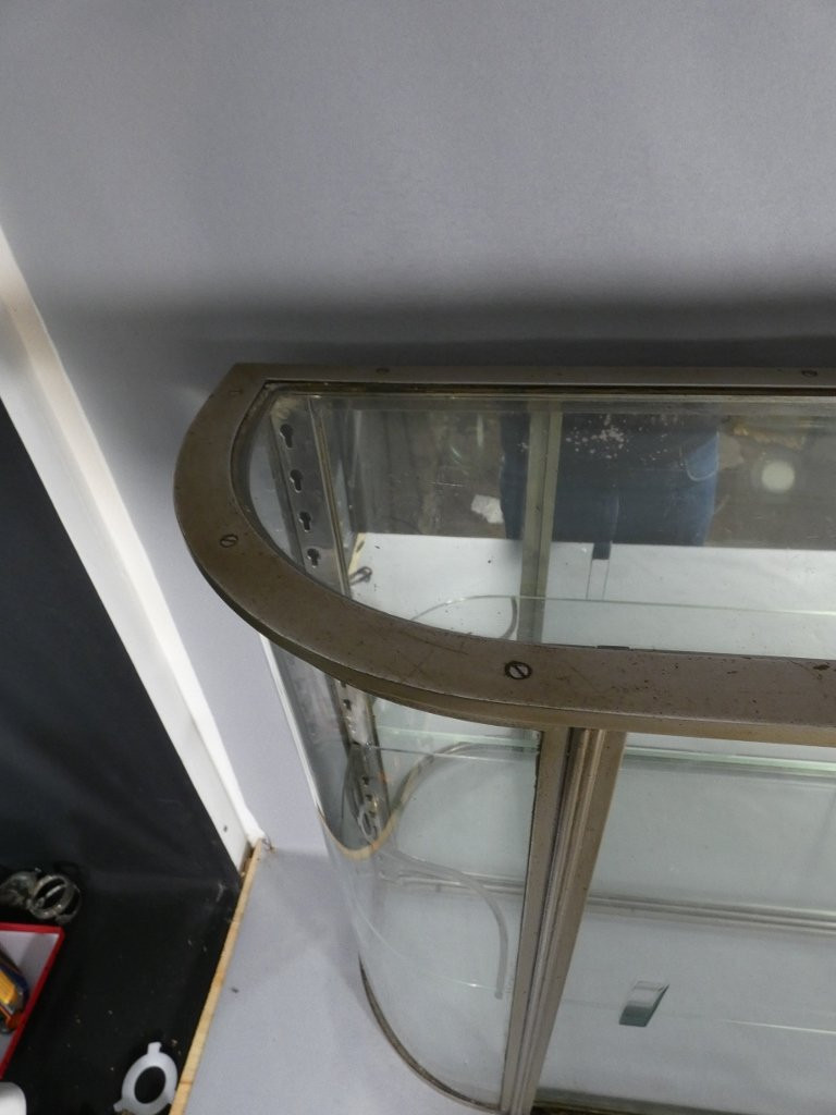 Brot, A Brass And Glass Shop Display Case With A Rounded Section, Early 20th Century-photo-3