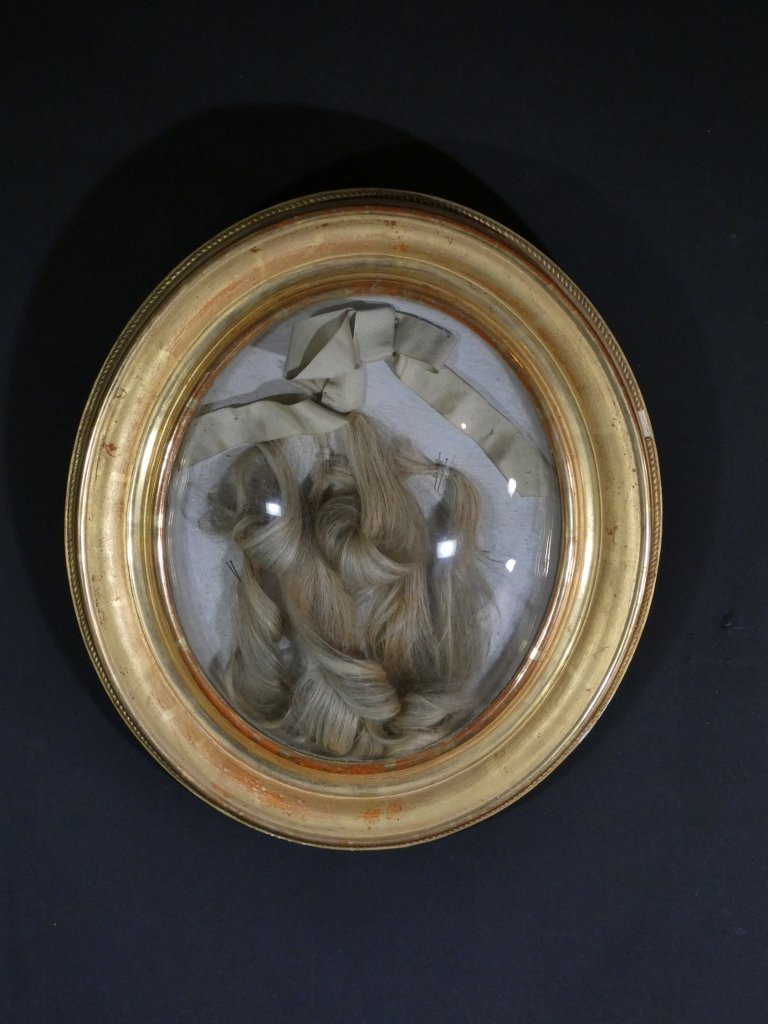 Reliquary Frame With Hair In Gilt Wood And Convex Glass, Napoleon III Period-photo-2