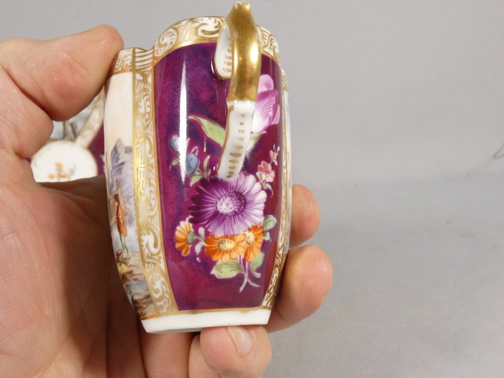 Augustus Rex, Hand-painted Meissen Porcelain Collector's Chocolate Cup, 19th Century-photo-4