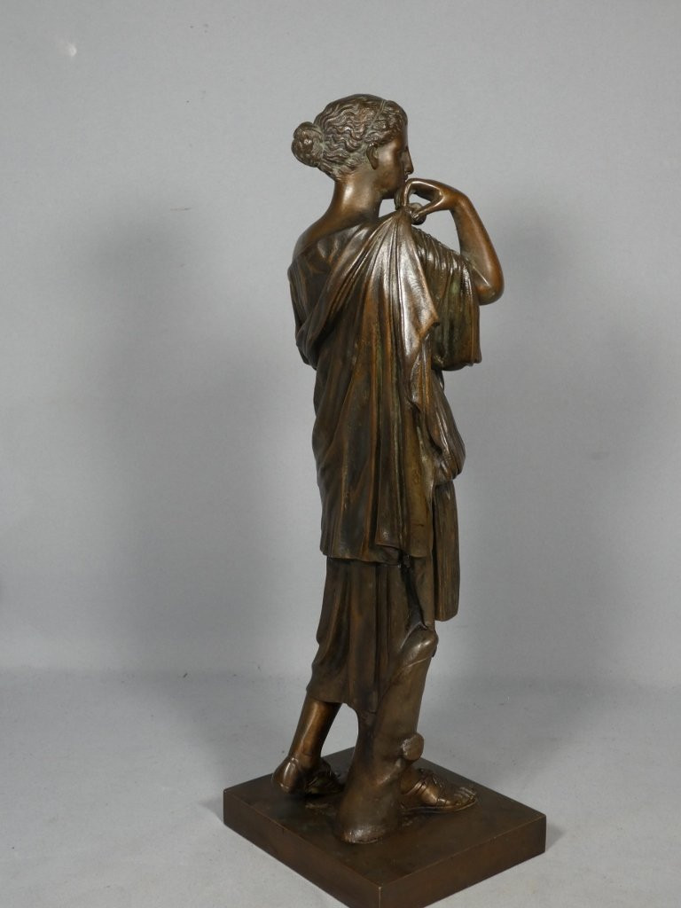 Diane de Gabies, sculpture en bronze patiné datée 1879, réduction Sauvage, XIX ème-photo-2