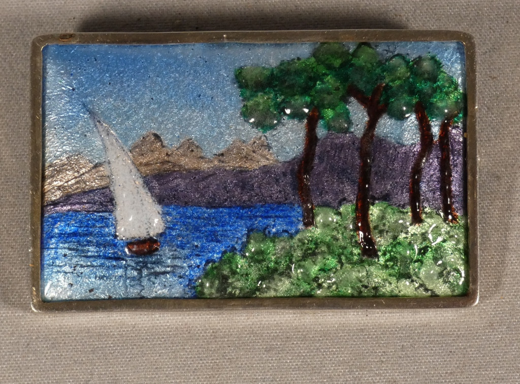 Broche en émail de Limoges peint sur cuivre, signée G Funck