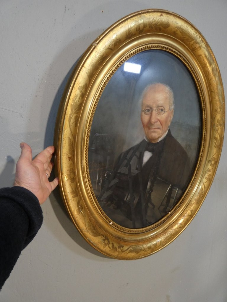 Large 19th-century Pastel Portrait Of A Man With Glasses, Dated 1868, Signed F. Laffargue, Giltwood Frame-photo-7