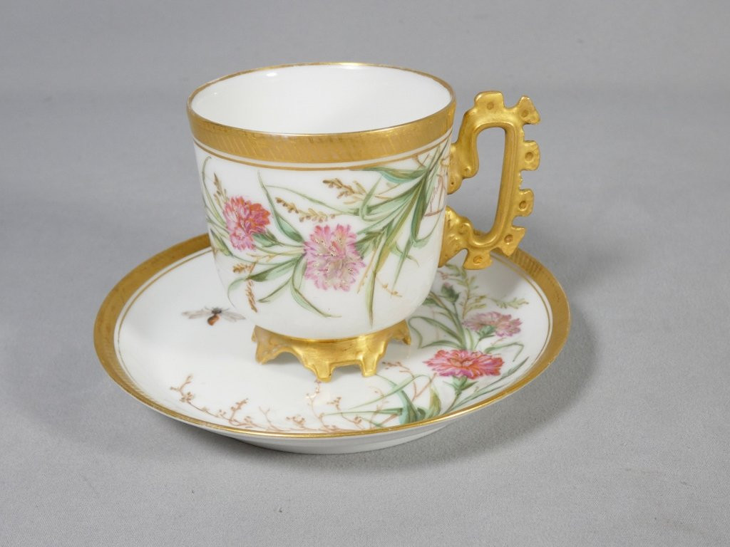Limoges Porcelain Collector's Cup, Hand-painted With Carnation Flowers, 19th Century -photo-4