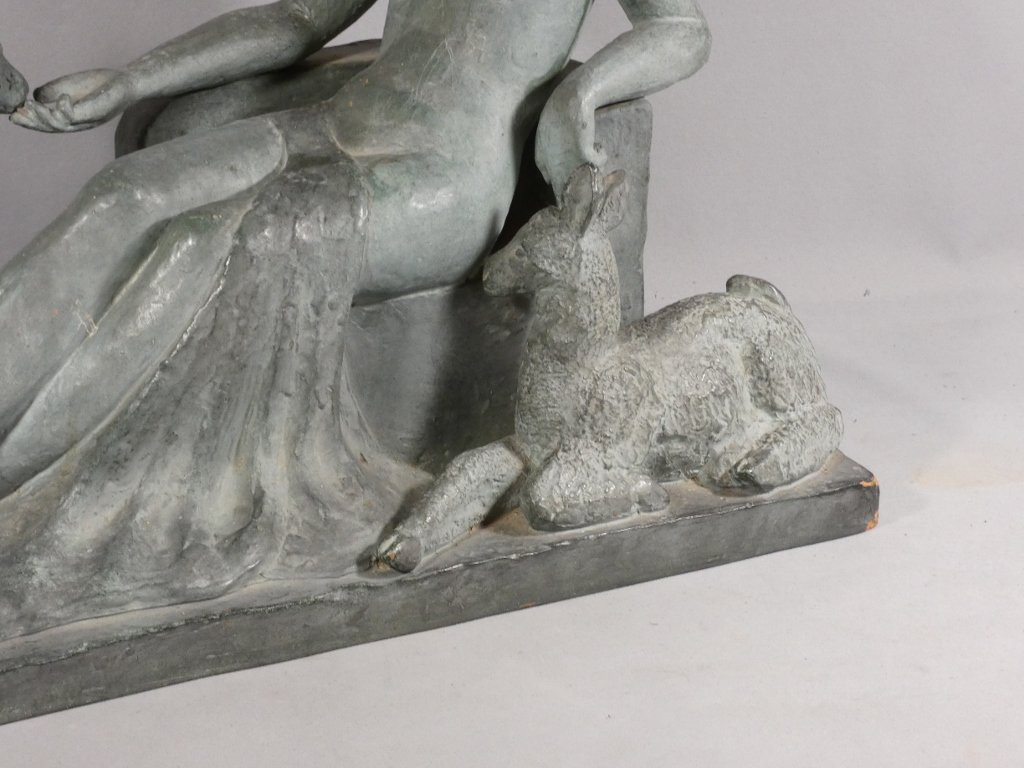 Terre cuite Art Déco, femme aux chevrettes, sculpture par T Riolo, époque 1930-photo-3