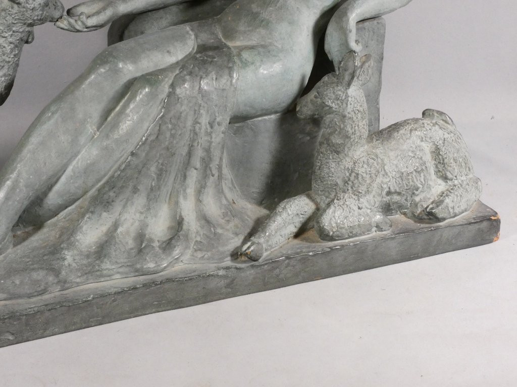 Terre cuite Art Déco, femme aux chevrettes, sculpture par T Riolo, époque 1930-photo-2
