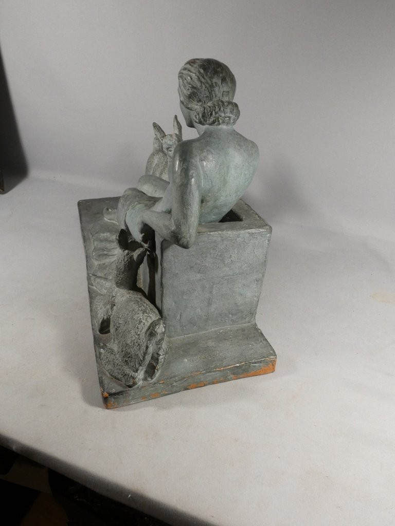 Terre cuite Art Déco, femme aux chevrettes, sculpture par T Riolo, époque 1930-photo-4