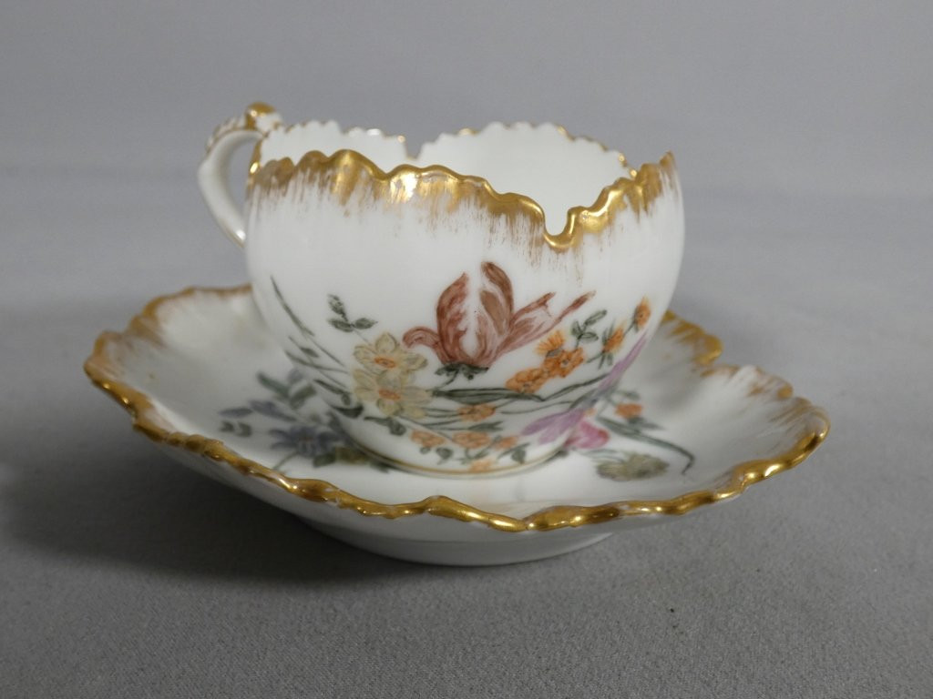 CFH-GDM, tasse de collection en porcelaine de Limoges peinte à la main, époque fin XIX ème-photo-2