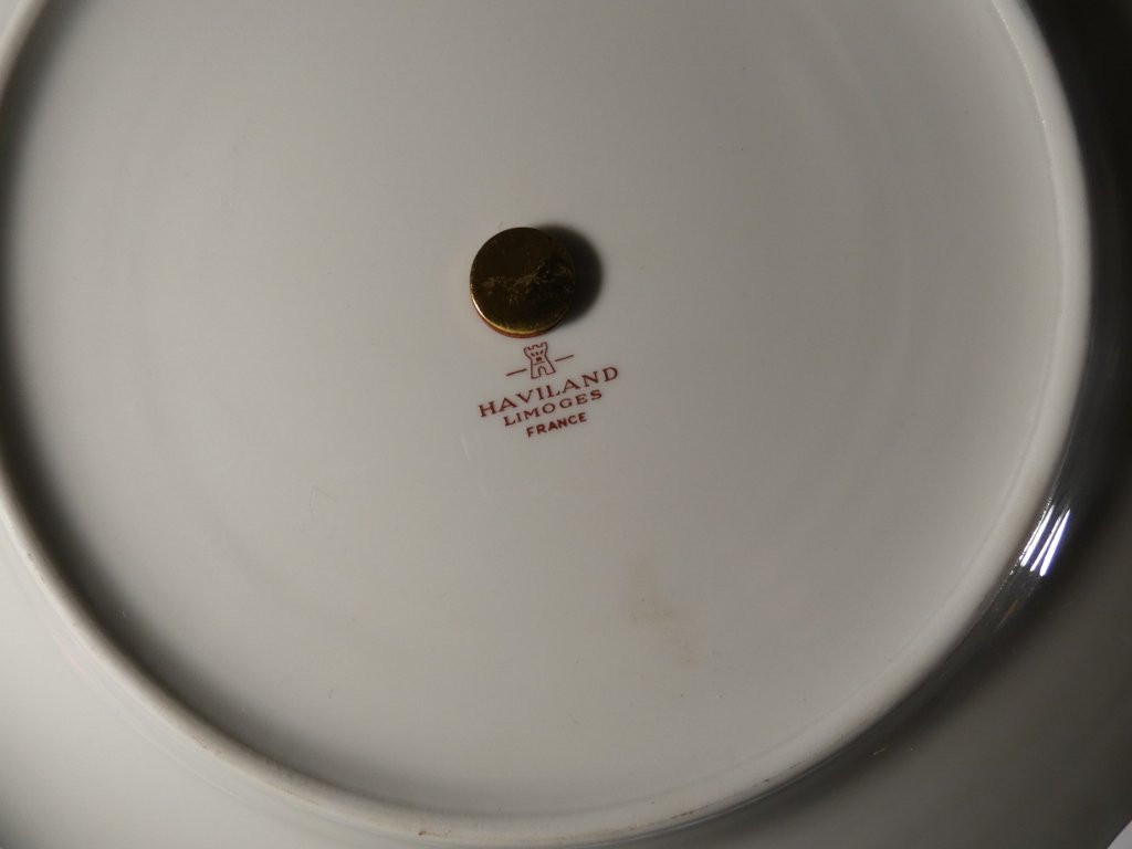 Serviteur, présentoir à dessert ou mignardises en porcelaine de Limoges, manufacture Haviland-photo-5