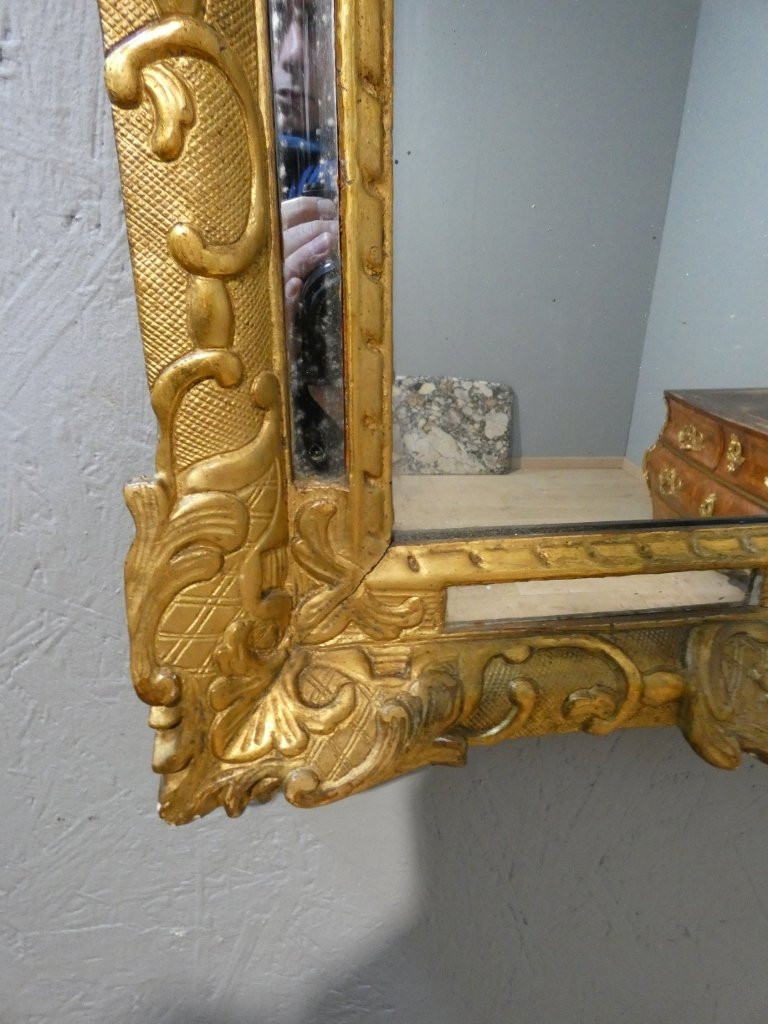 Miroir à parcloses Régence en bois sculpté doré, époque début XVIII ème-photo-3
