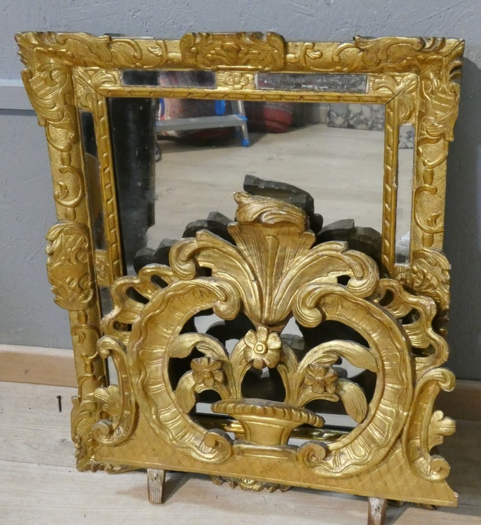 Miroir à parcloses Régence en bois sculpté doré, époque début XVIII ème-photo-8