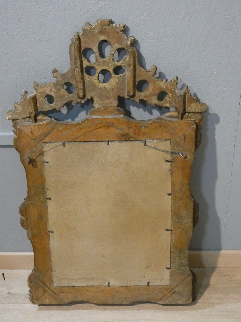 Miroir à parcloses Louis XV en bois sculpté doré, époque milieu XVIII ème-photo-7