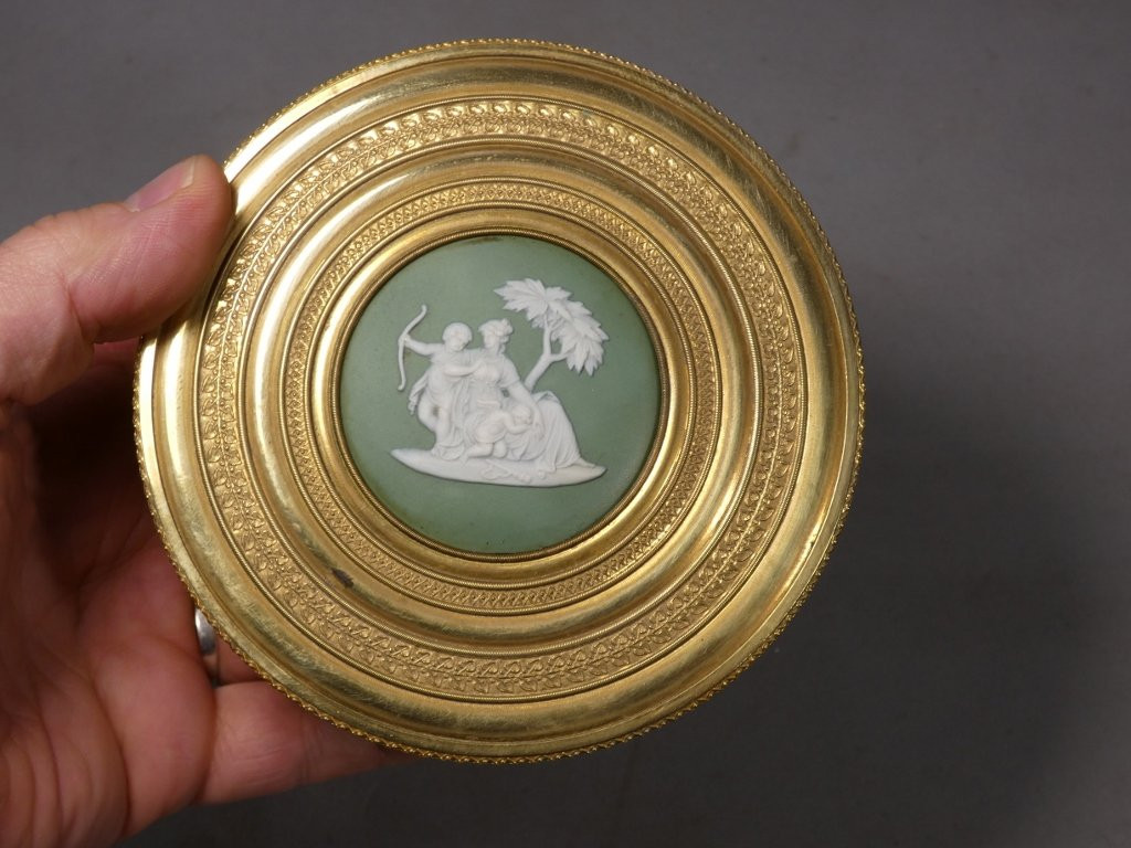 Empire Style Chased Brass And Gilt Jewelry Box, Wedgwood Medallion, 19th Century-photo-3