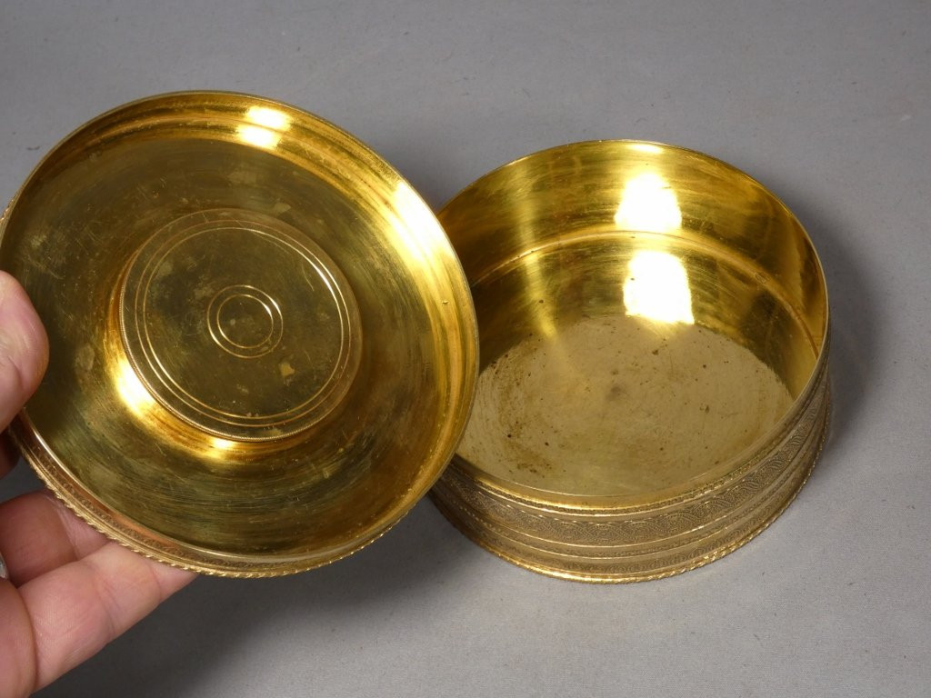 Empire Style Chased Brass And Gilt Jewelry Box, Wedgwood Medallion, 19th Century-photo-4