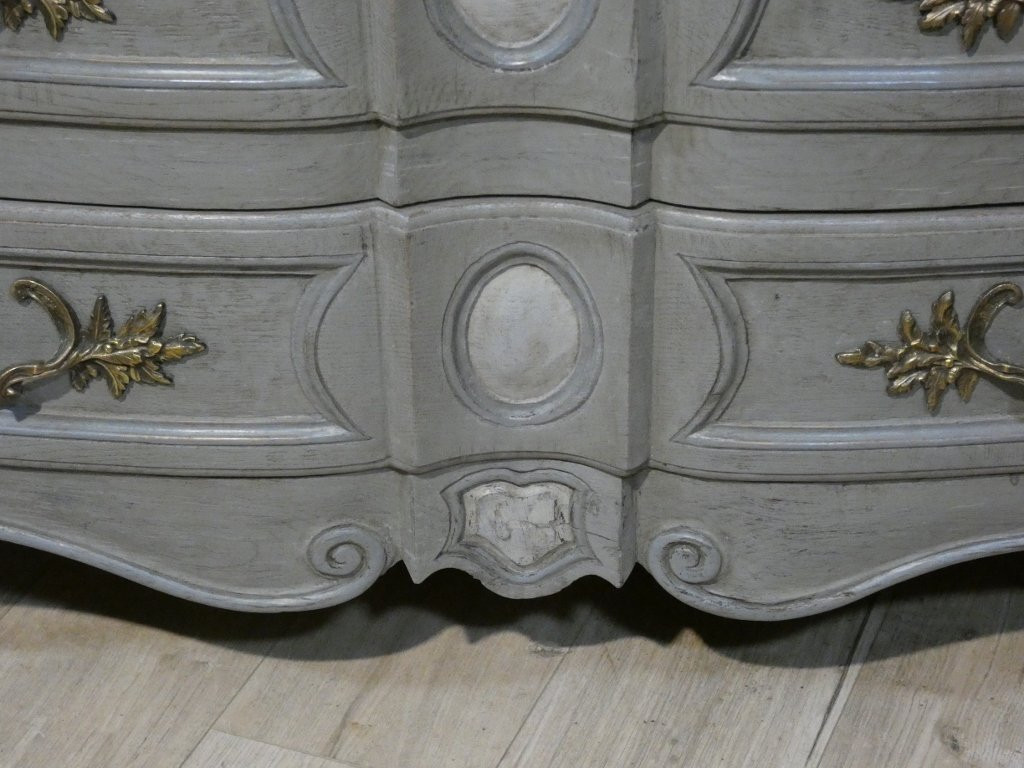 Commode arbalète en bois peint d'époque Louis XV, milieu XVIII ème siècle-photo-8