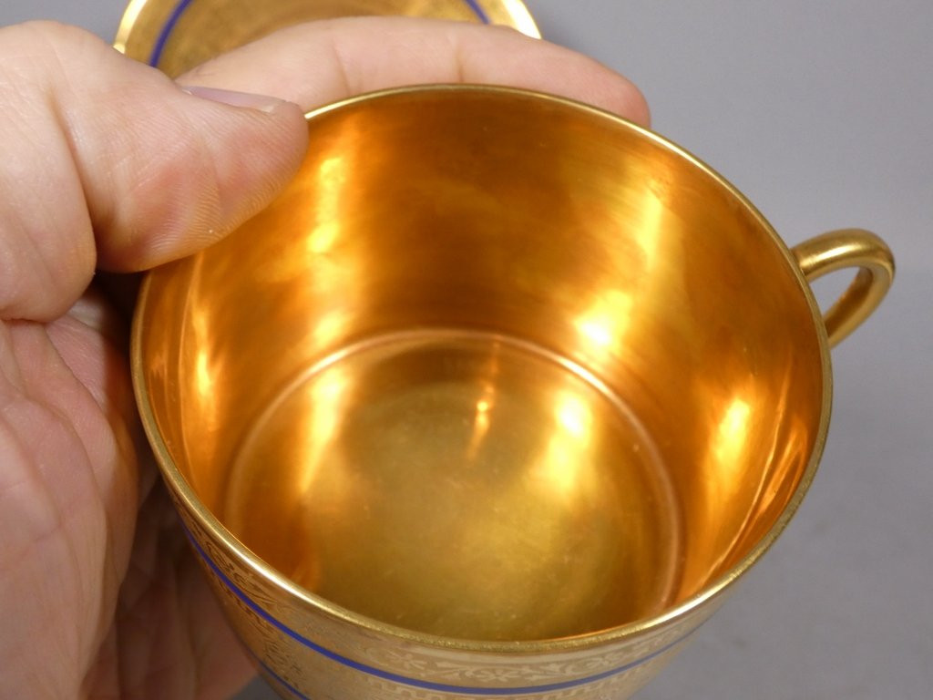 Incrustation d'or, tasse de collection en porcelaine de Limoges, époque début XX ème-photo-3