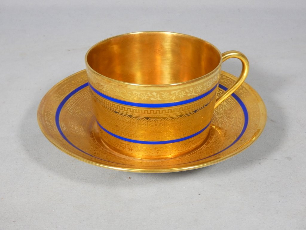 Incrustation d'or, tasse de collection en porcelaine de Limoges, époque début XX ème-photo-6