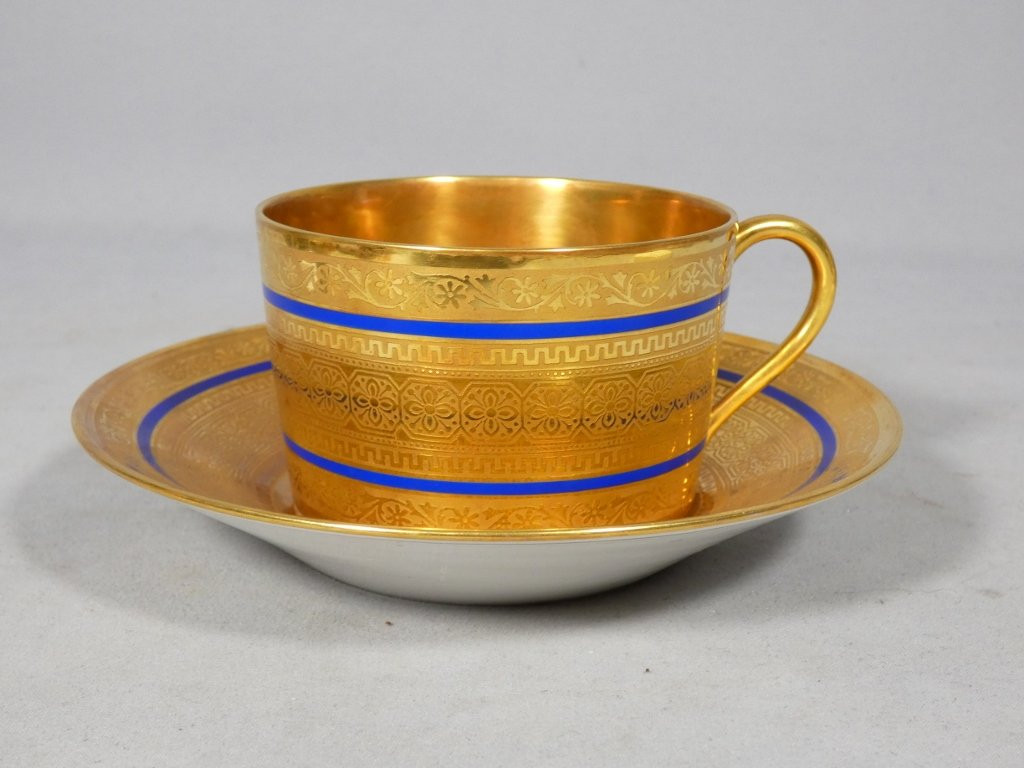 Incrustation d'or, tasse de collection en porcelaine de Limoges, époque début XX ème-photo-7