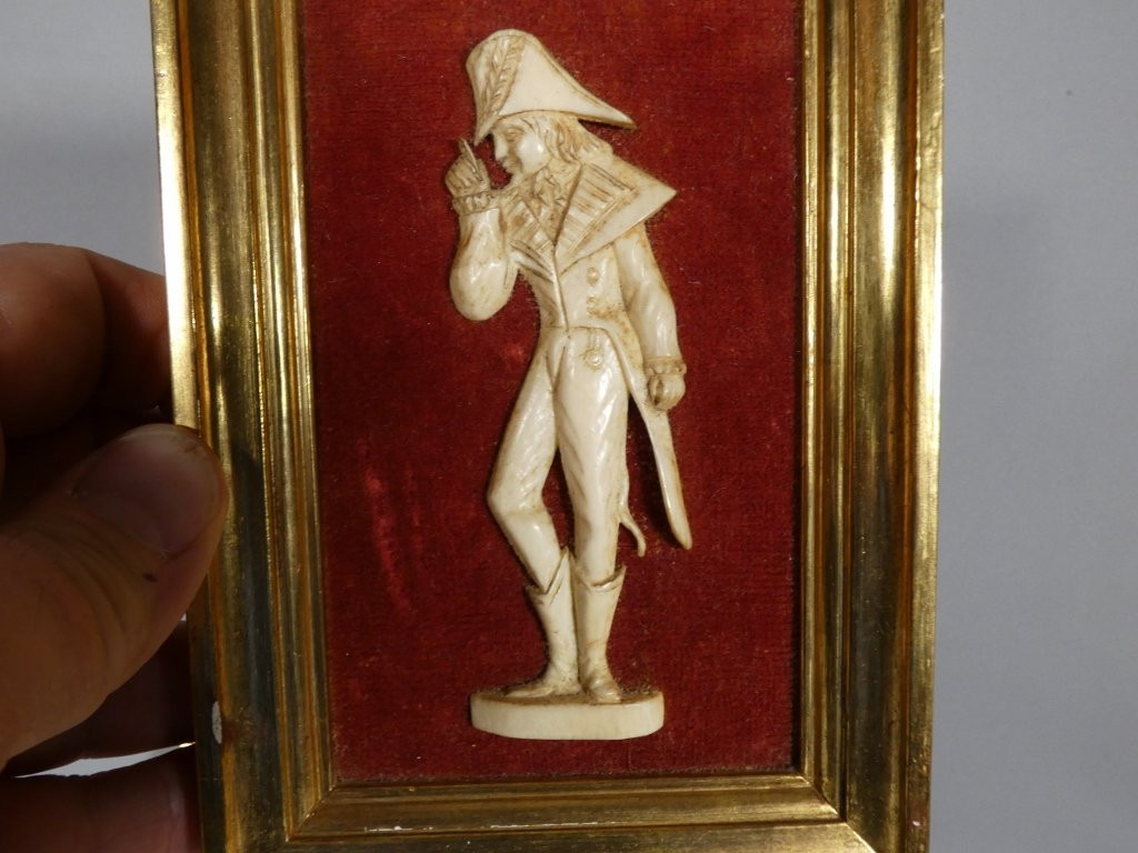 Incroyable et merveilleuse, paire de profils de style Directoire, époque début XX ème-photo-3