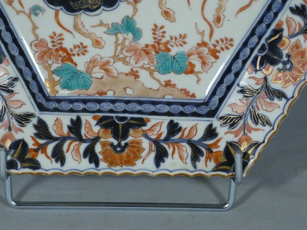 Imari, Hexagonal Japanese Porcelain Dish With Dragon Design, Meiji Period, 19th Century-photo-3