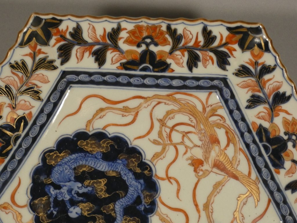 Imari, Hexagonal Japanese Porcelain Dish With Dragon Design, Meiji Period, 19th Century-photo-1