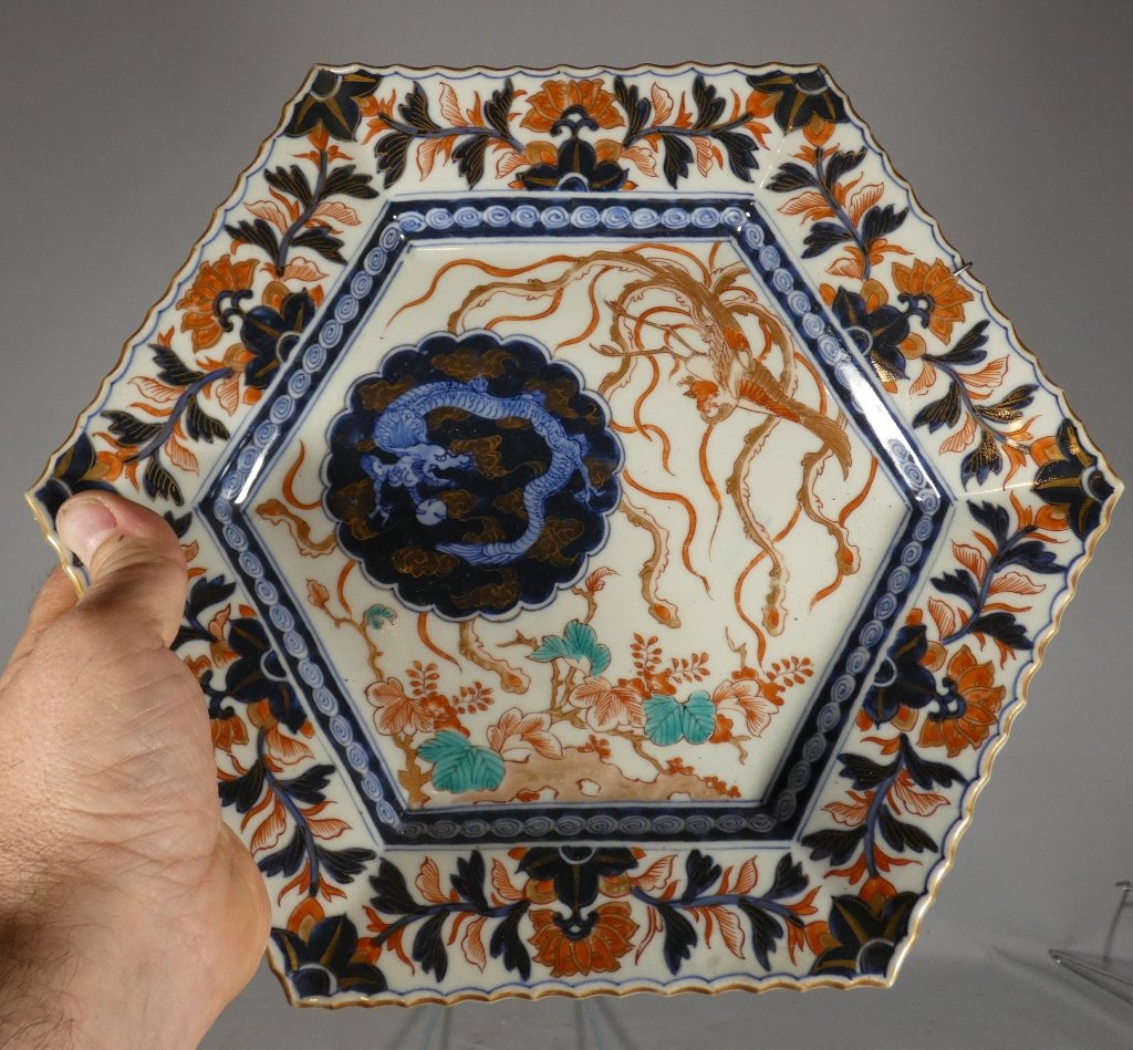 Imari, Hexagonal Japanese Porcelain Dish With Dragon Design, Meiji Period, 19th Century-photo-2