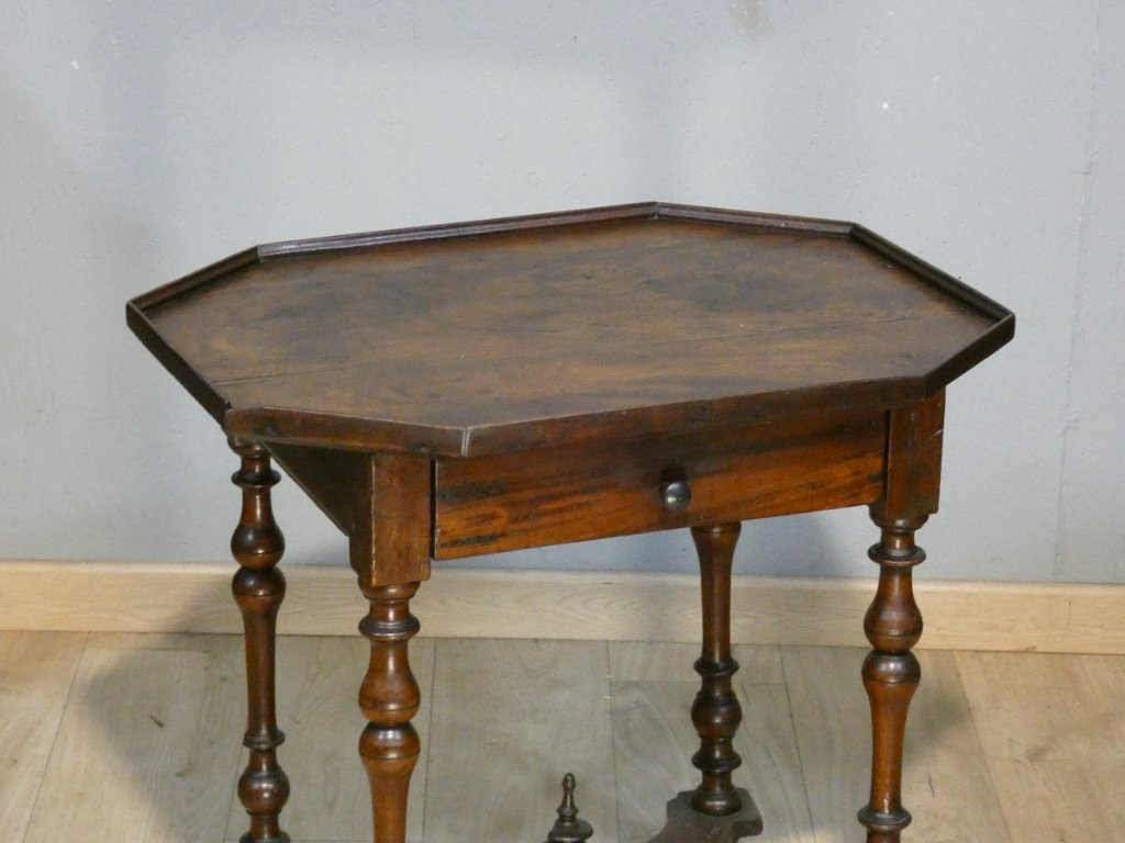 Louis XIII Period Walnut Cabaret Or Occasional Table, 17th Century-photo-4