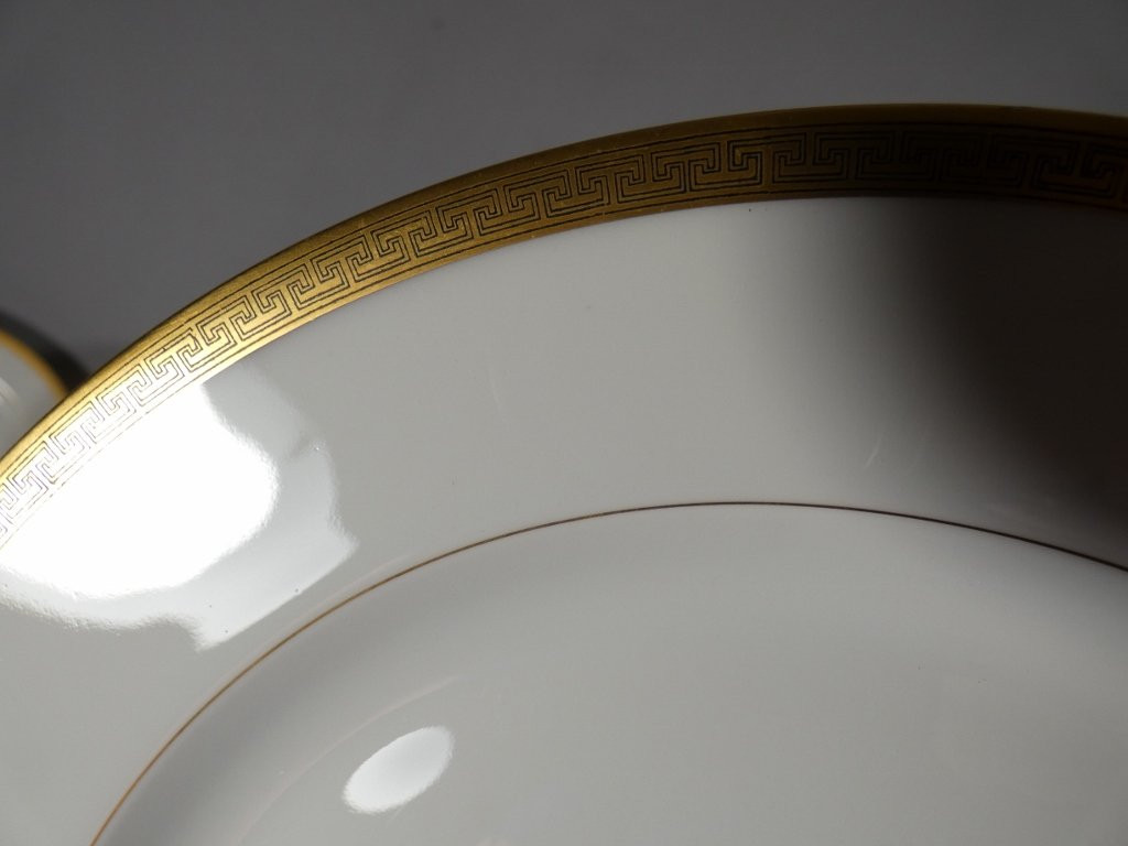 Gold And Black Greek Frieze, 12-person Service In Limoges Porcelain 56 Pieces-photo-3
