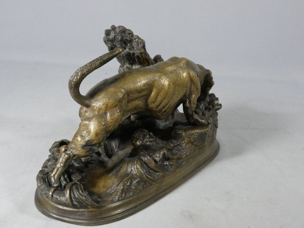 Chien de chasse à l'affût par Moigniez, statuette en bronze animalier, époque XIX ème-photo-2