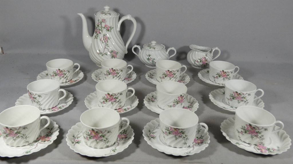 Haviland Torse Eglantine, service à café pour 12 personnes en porcelaine de Limoges Bracquemond-photo-2