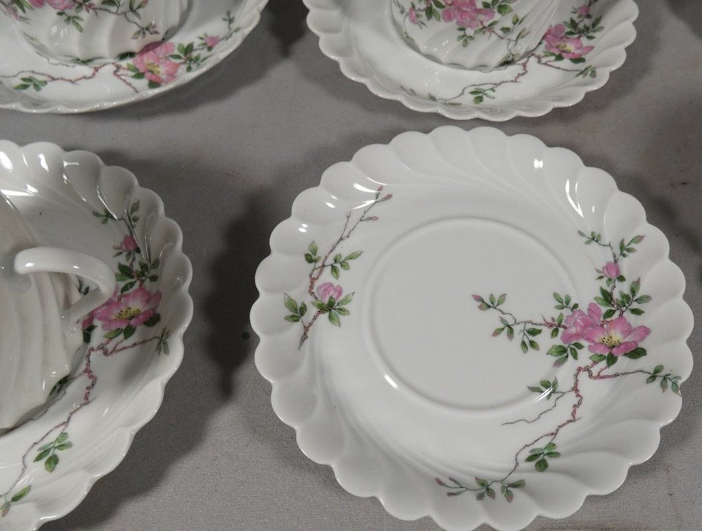 Haviland Torse Eglantine, service à café pour 12 personnes en porcelaine de Limoges Bracquemond-photo-4