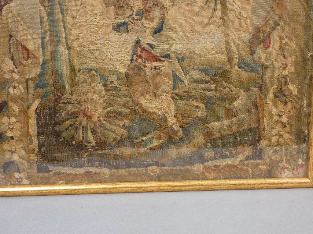 Paire de fragments de tapisserie d'époque XVII ème siècle, tableaux encadrés-photo-2