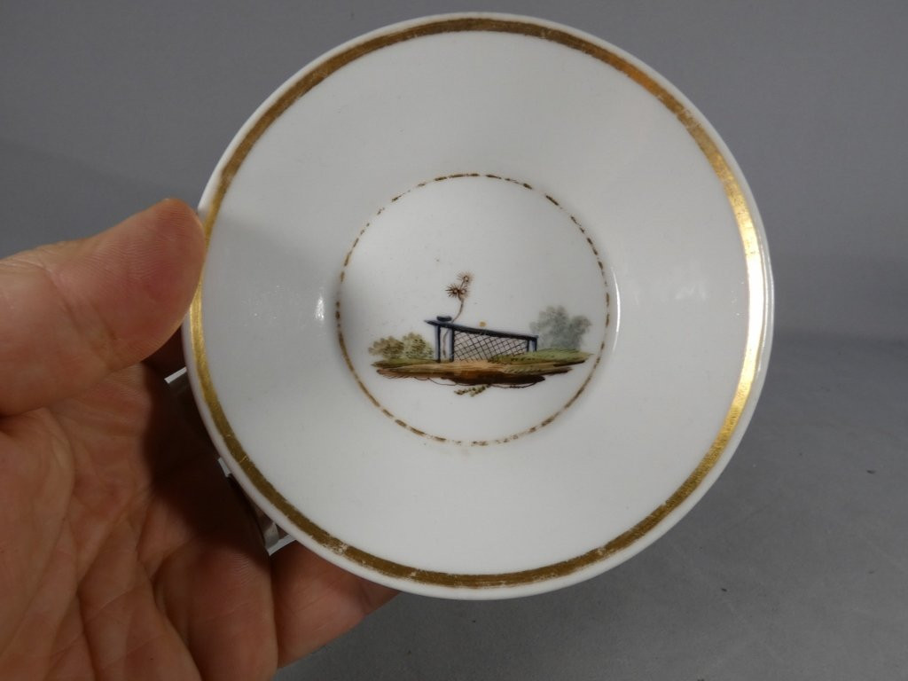 Au chinois fumant sa pipe, tasse en porcelaine de Paris époque début XIX ème siècle-photo-4