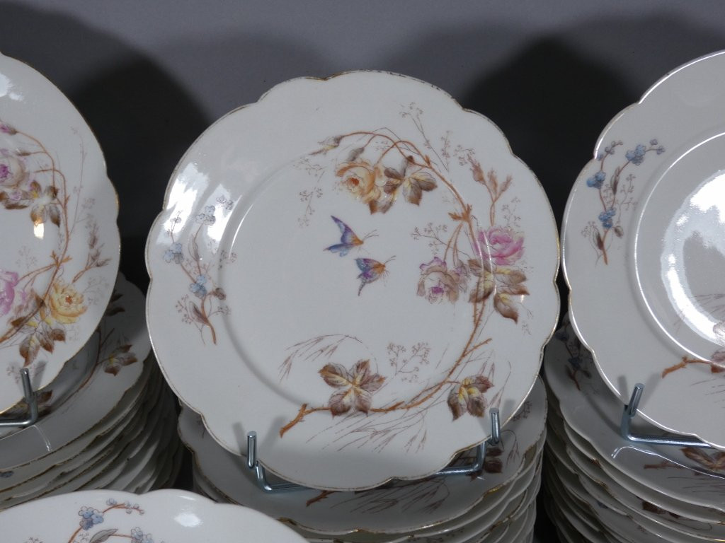 Flowers And Butterflies, Limoges Porcelain Dinner Service For 12, Londé, 19th Century-photo-1