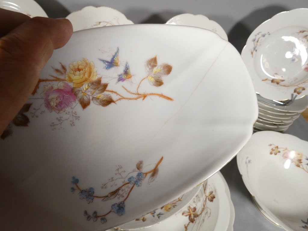 Flowers And Butterflies, Limoges Porcelain Dinner Service For 12, Londé, 19th Century-photo-7