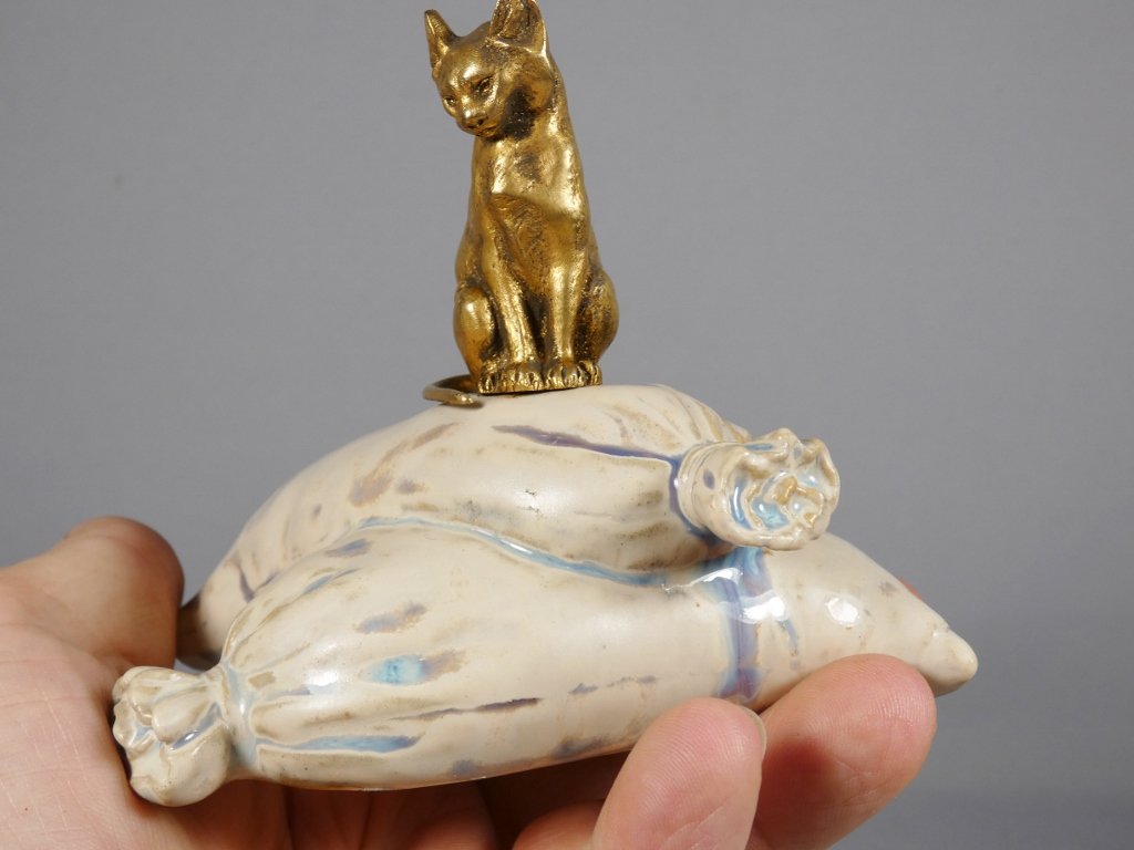 Susse frères, le chat sur sacs de farine, bronze et porcelaine, début XX ème-photo-4