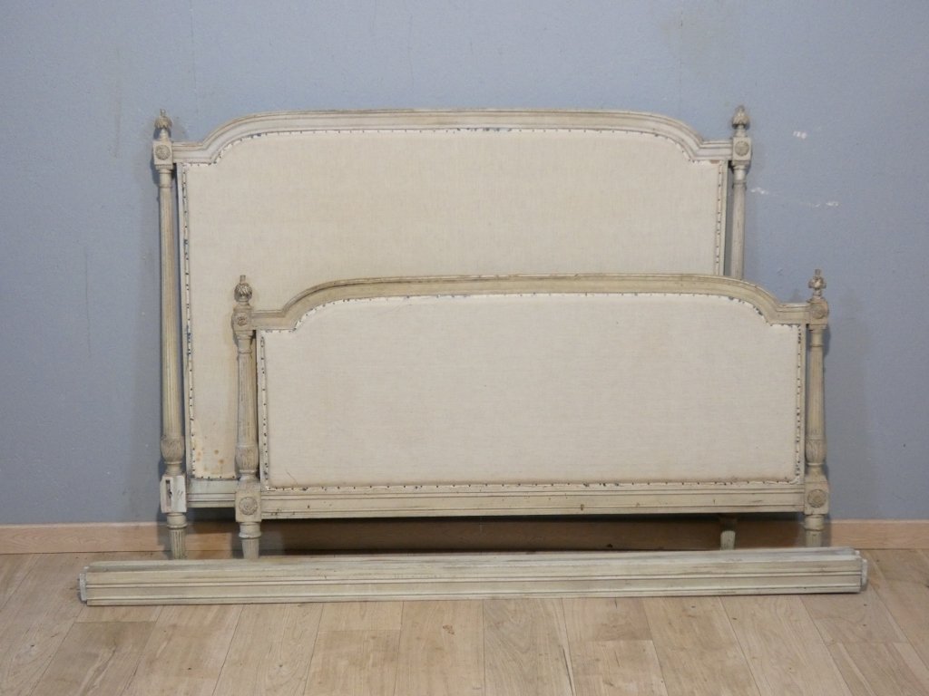 Louis XVI Style Painted Wood Bed With Detached Columns, 140*190 Cm