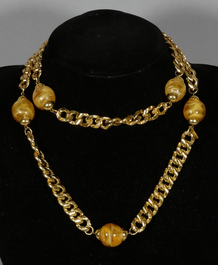Yves Saint Laurent, 1980 Vintage Sautoir Necklace In Gilded Metal And Glass Beads, Ysl