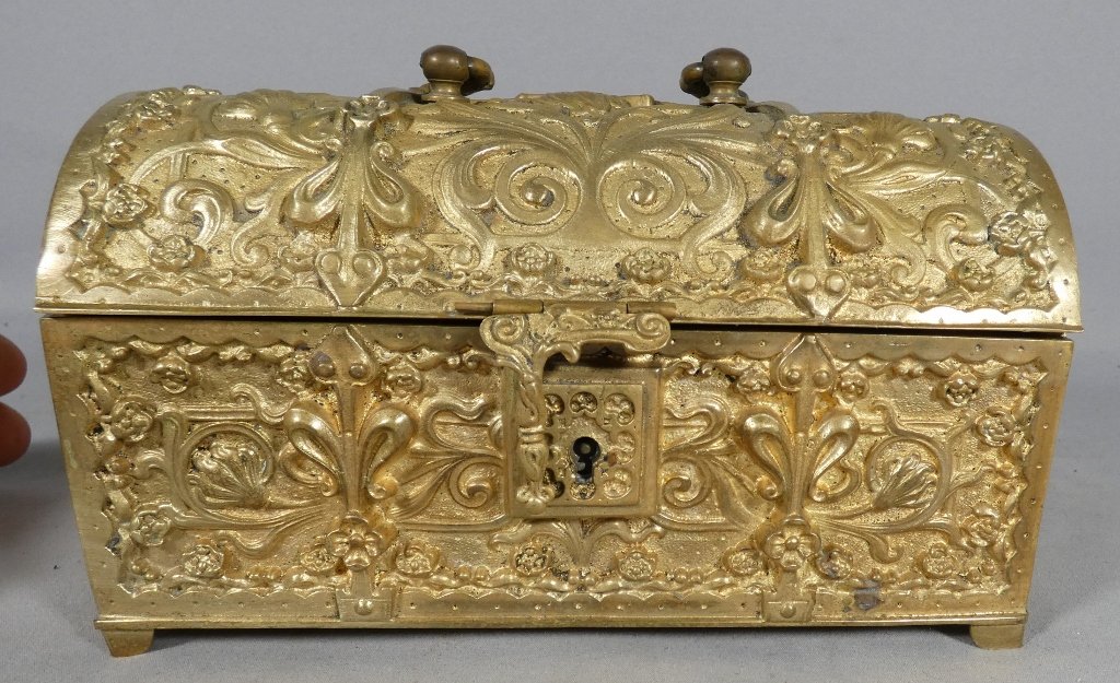 Coffret en bronze doré de style néo-gothique, XIXe siècle-photo-2