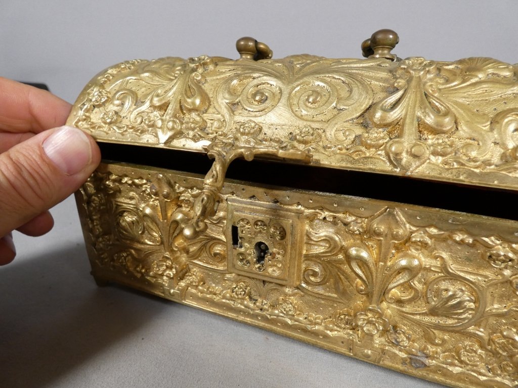 Coffret en bronze doré de style néo-gothique, XIXe siècle-photo-4