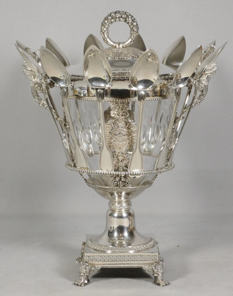 Confiturier en argent massif et cristal &eacute;poque Restauration, d&eacute;but XIX &egrave;me