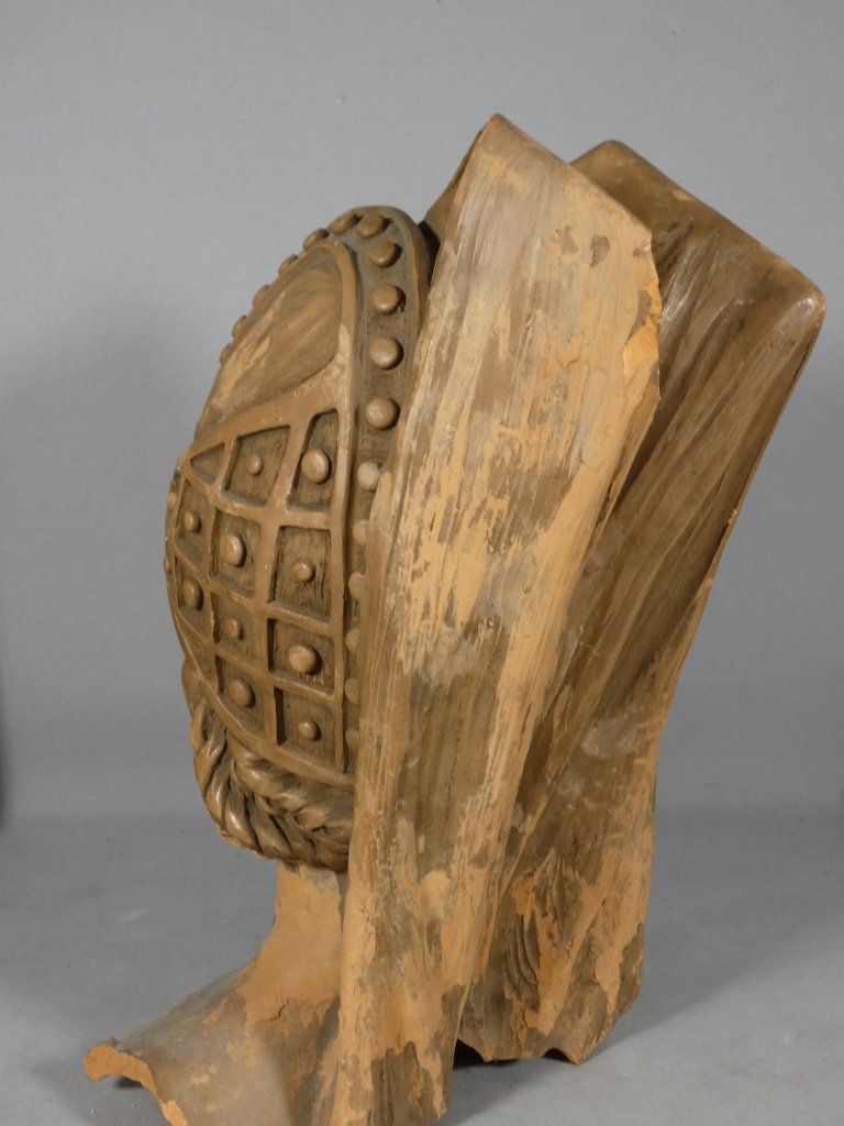 Tête féminine en terre cuite, époque XIXᵉ siècle, style Moyen-Age Troubadour-photo-3