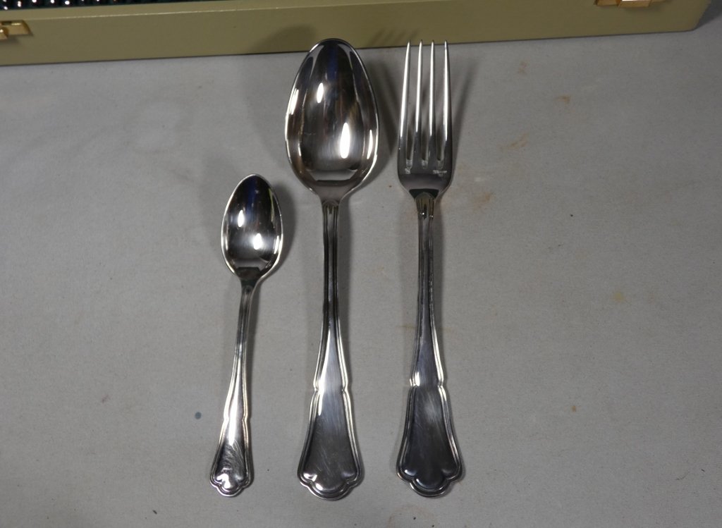 Ercuis Victoria Contours, 12-piece Silver-plated Cutlery Set-photo-2