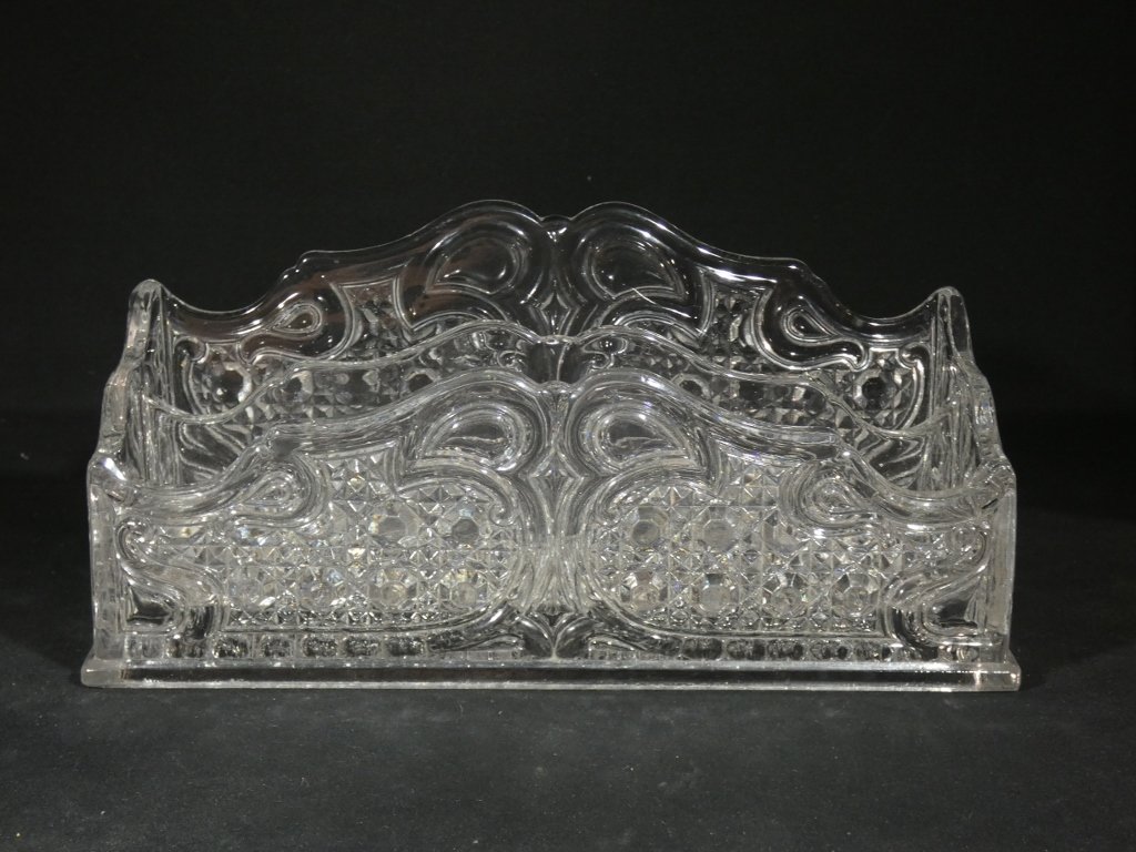 Baccarat, range courrier ou lettres à 2 compartiments en cristal moulé signé, époque XIX ème-photo-2